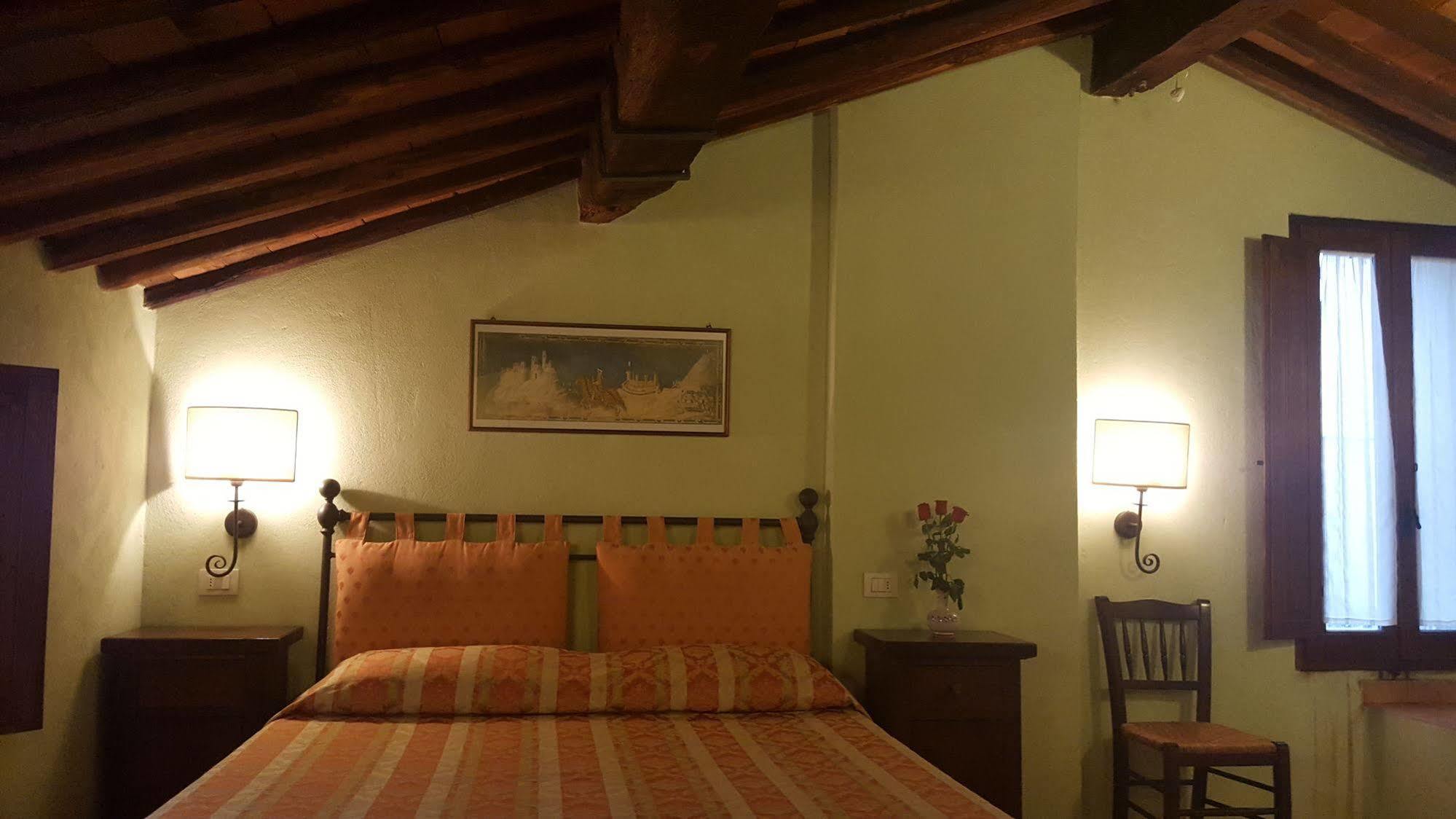 Locanda Nel Cassero Civitella Marittima エクステリア 写真